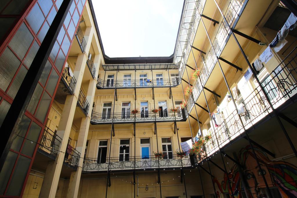 Dbc Hostel Budapesta Exterior foto